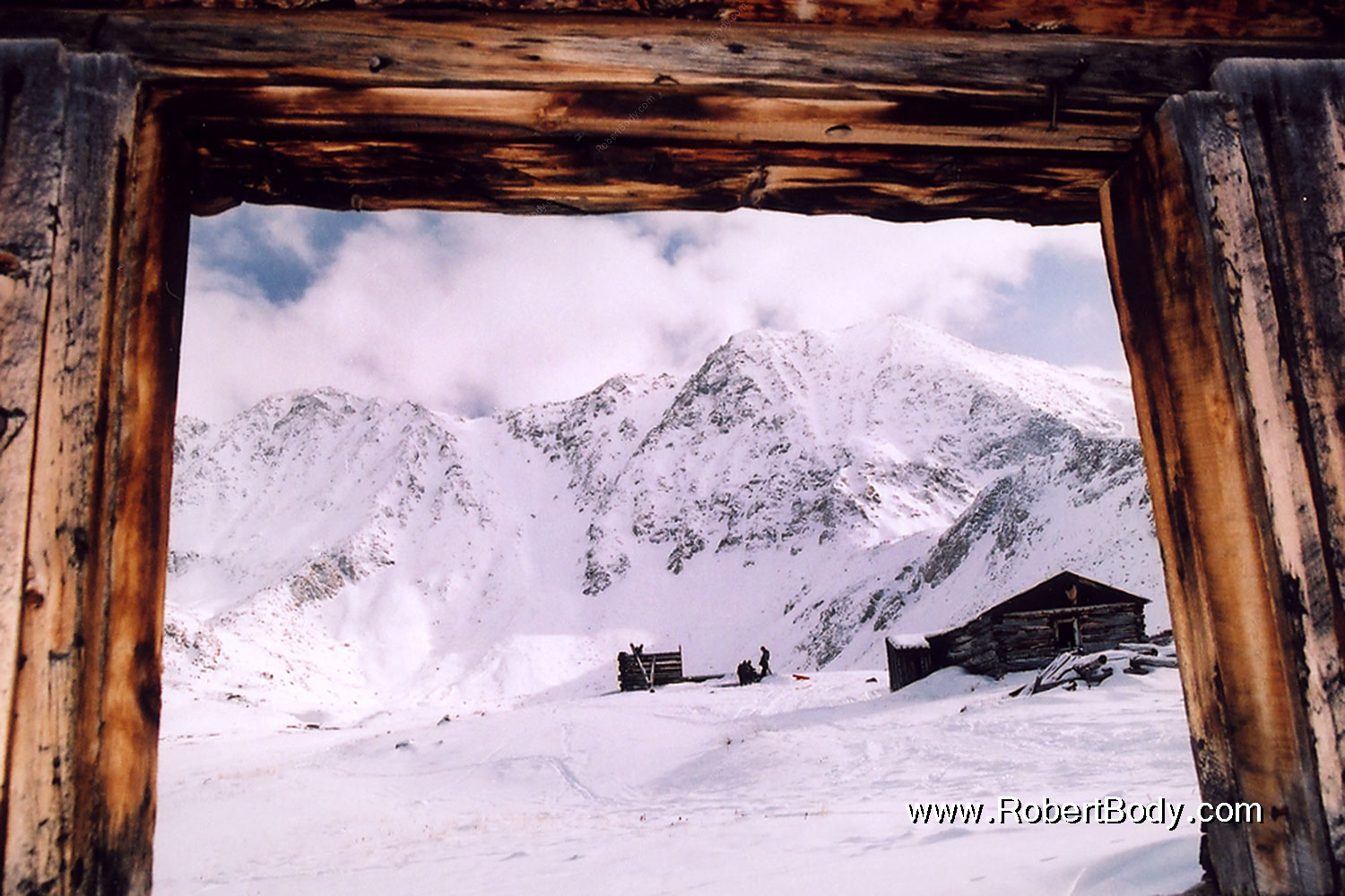 2004-11-fremont-lake-hut-frame
