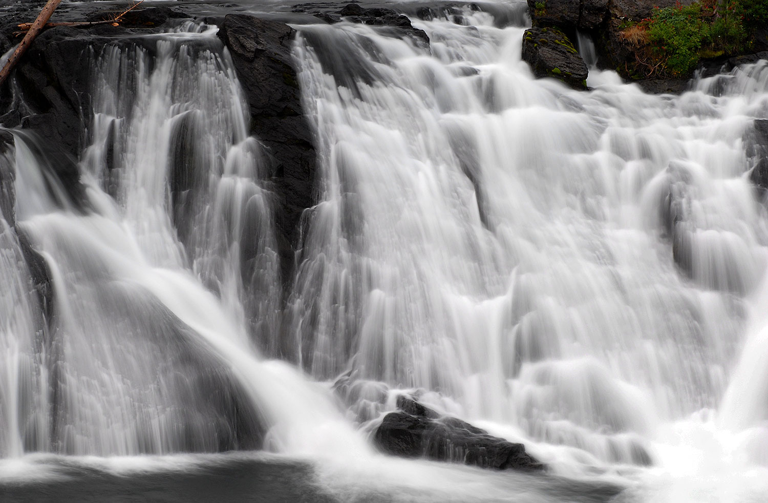 2007-07-28-y-lewis-falls01