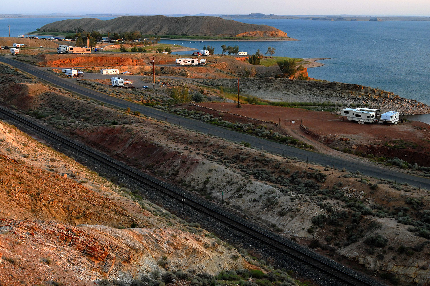 2007-07-29-wind-lake01