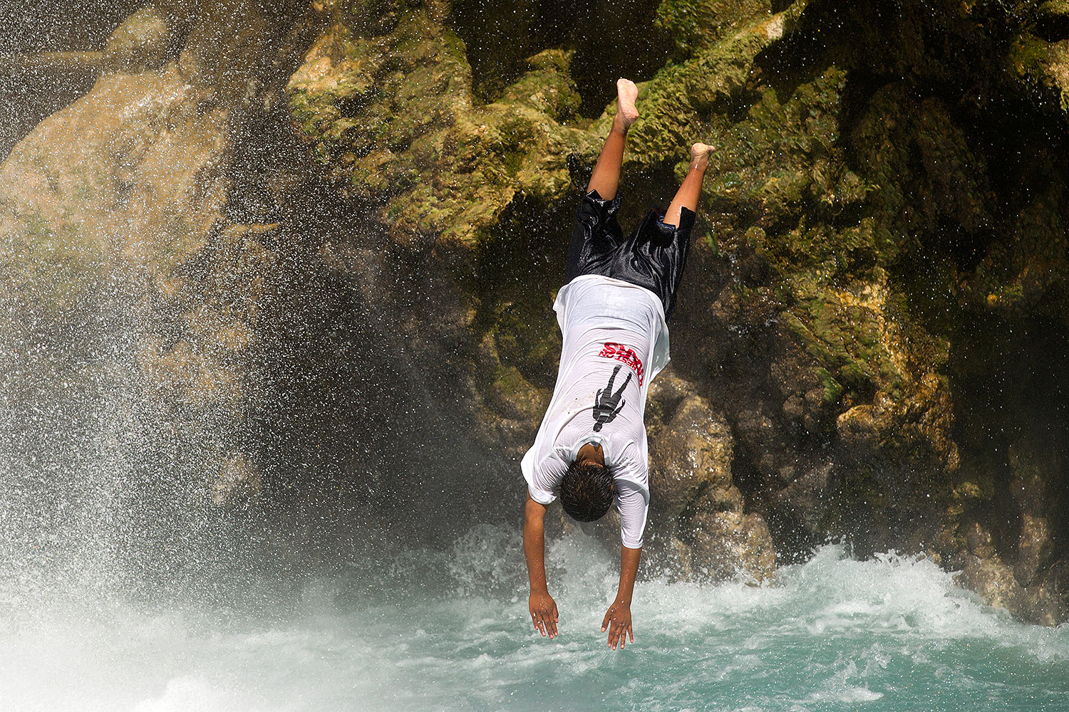 2010-06-19-havasu-people-6712