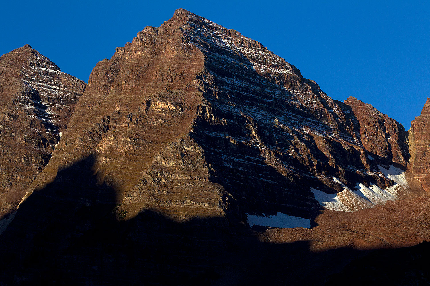 2010-09-30-maroon-bells-peaks-35784