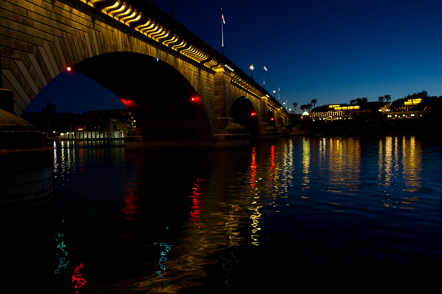 2011-04-01-havasu-bridge-night-65536