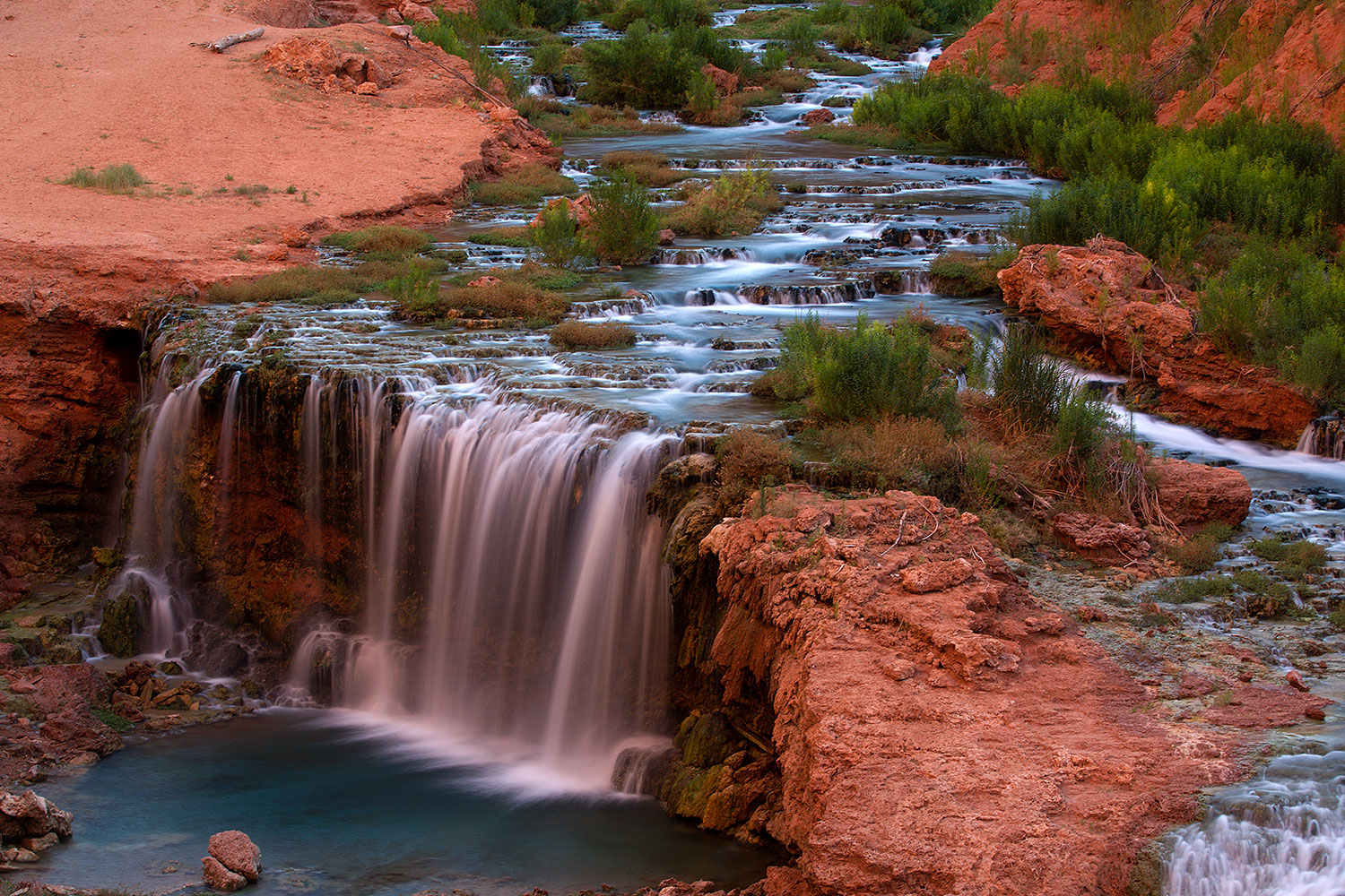 2011-06-26-havasu-rock-falls-80608
