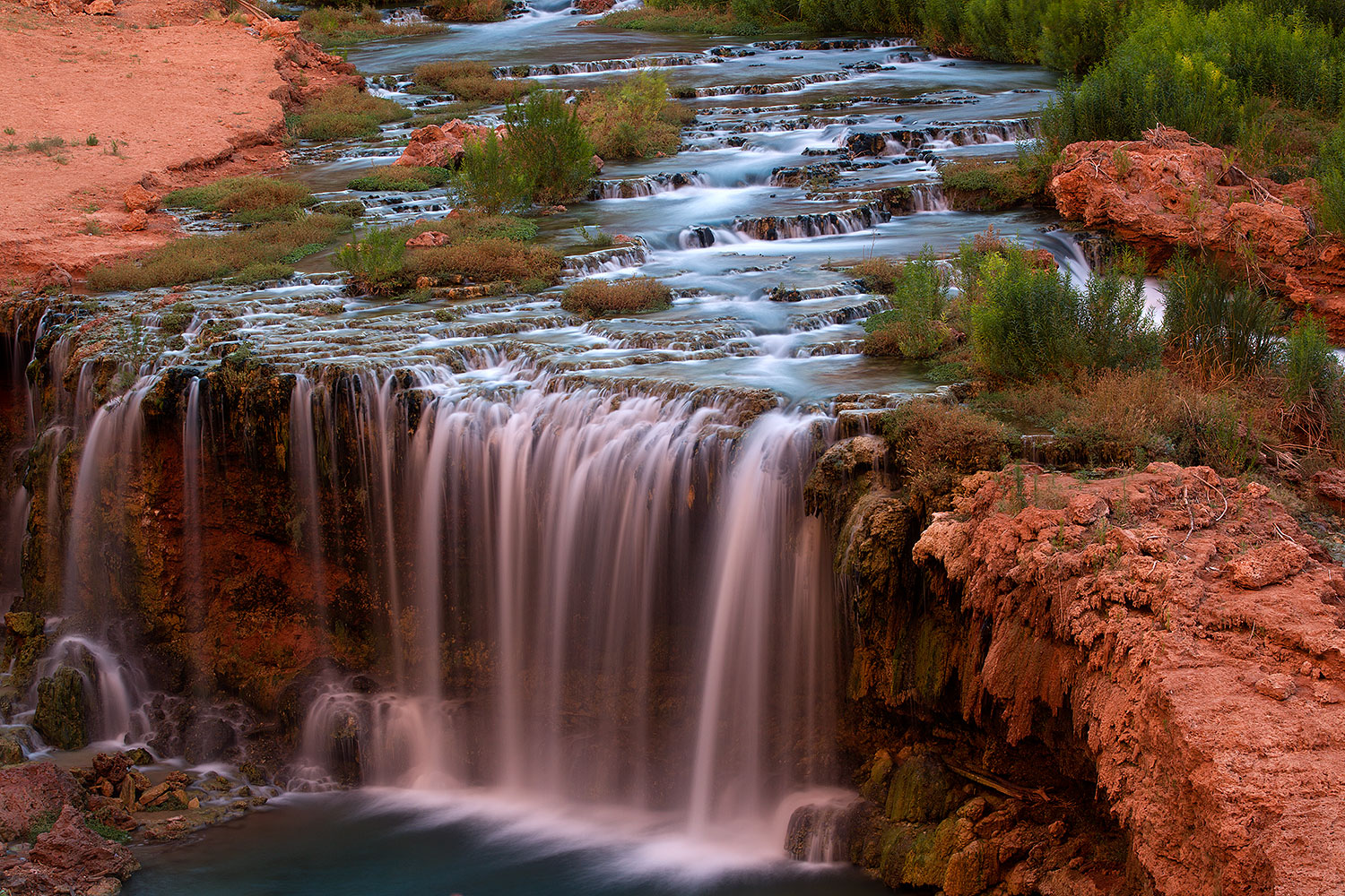 2011-06-26-havasu-rock-falls-80617