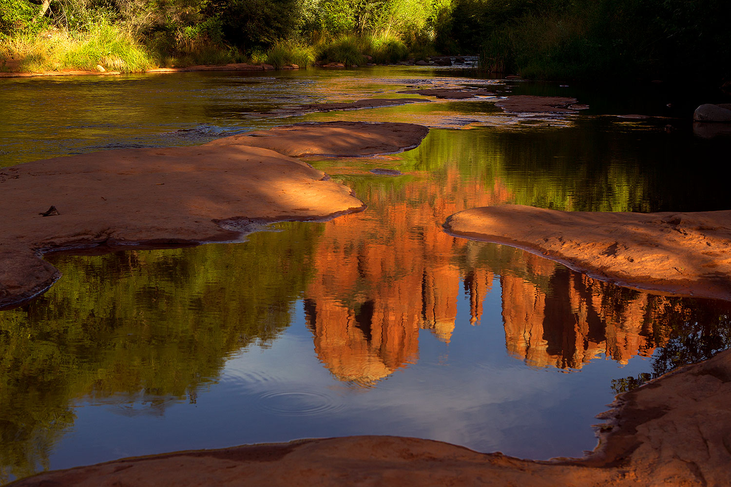 2011-08-08-sedona-cathedral-89685