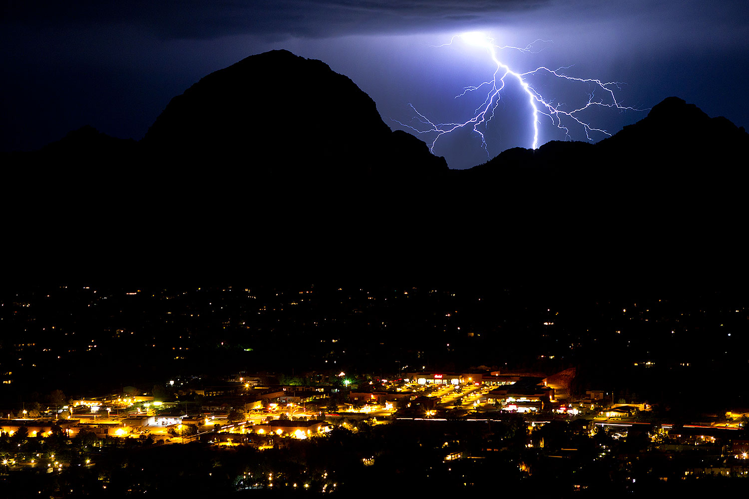 2011-09-08-sedona-lightning-93457