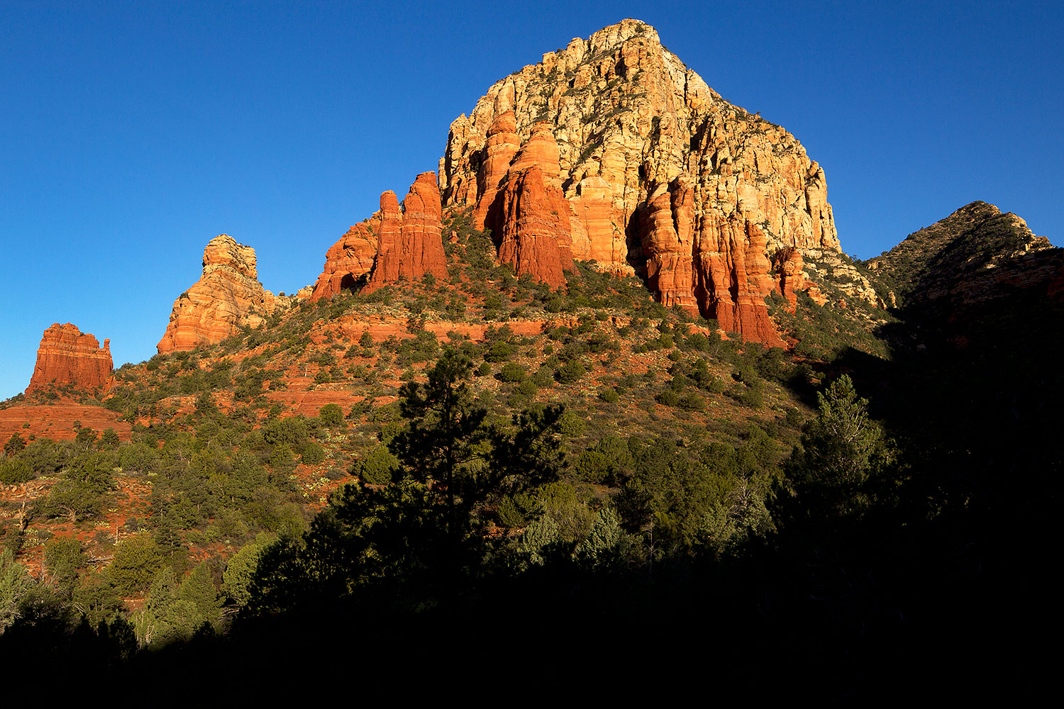 2012-04-17-sedona-thunder-154854