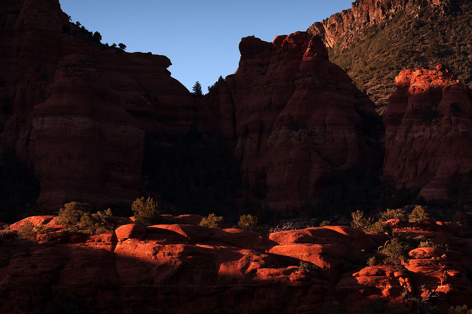 2012-06-18-sedona-rocks-40d_0419