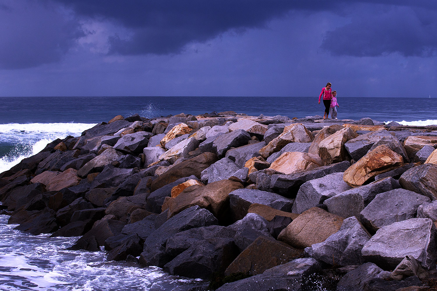 2012-12-30-ca-carlsbad-rocks-14196
