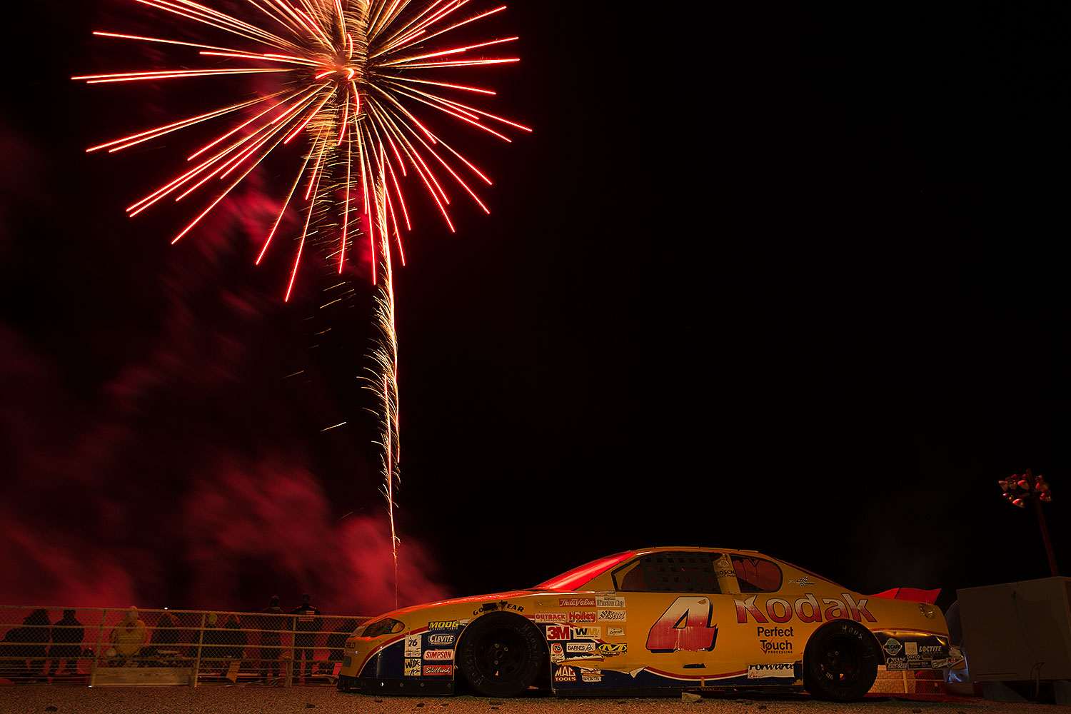 2013-02-15-havasu-fireworks-24359