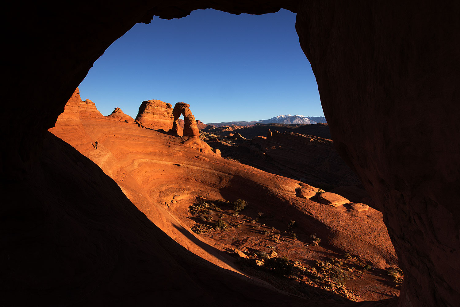 2013-11-05-delicate-window-6d_0342