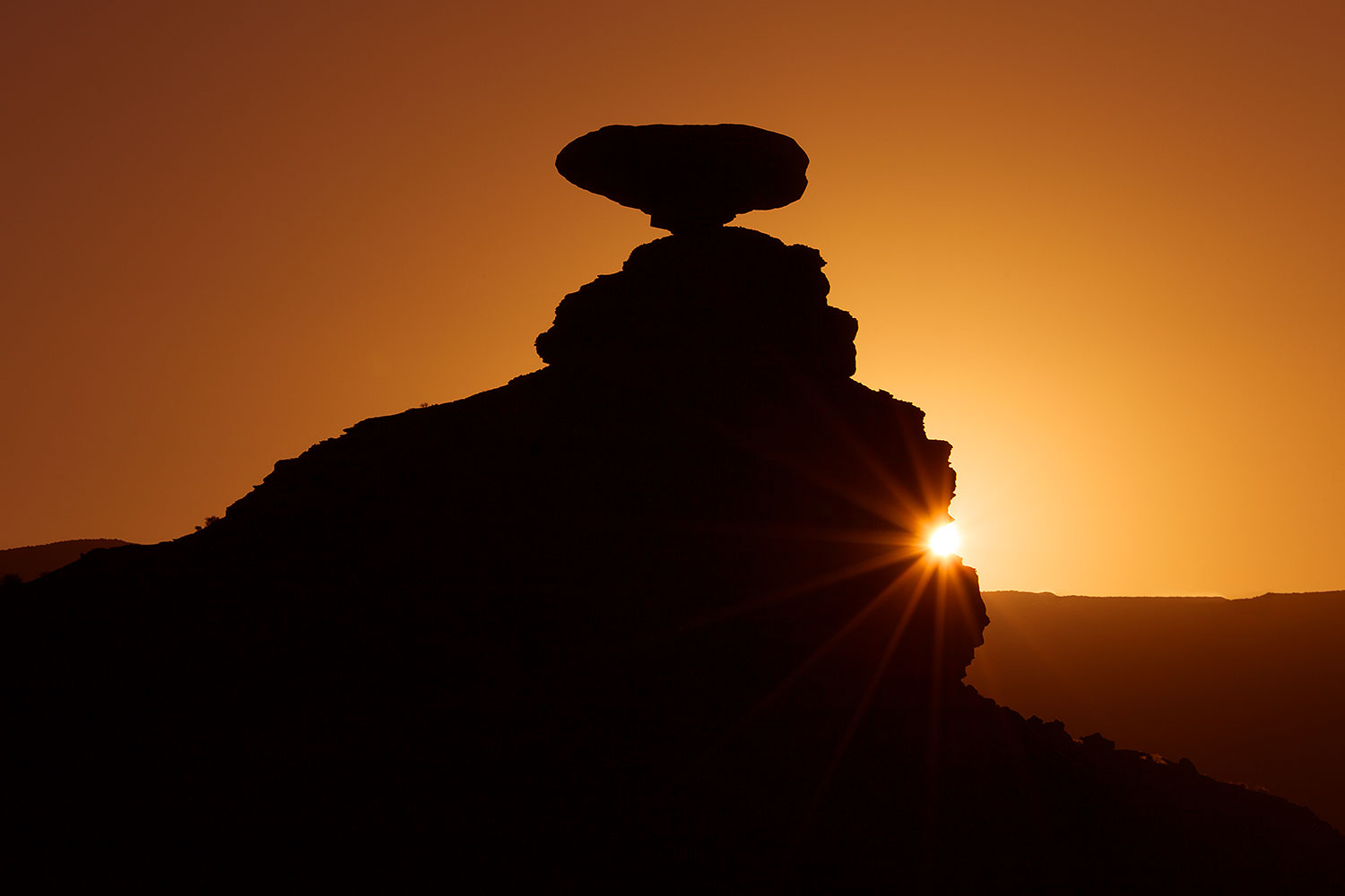 2013-11-12-mexican-hat-sunr-1d4_4941