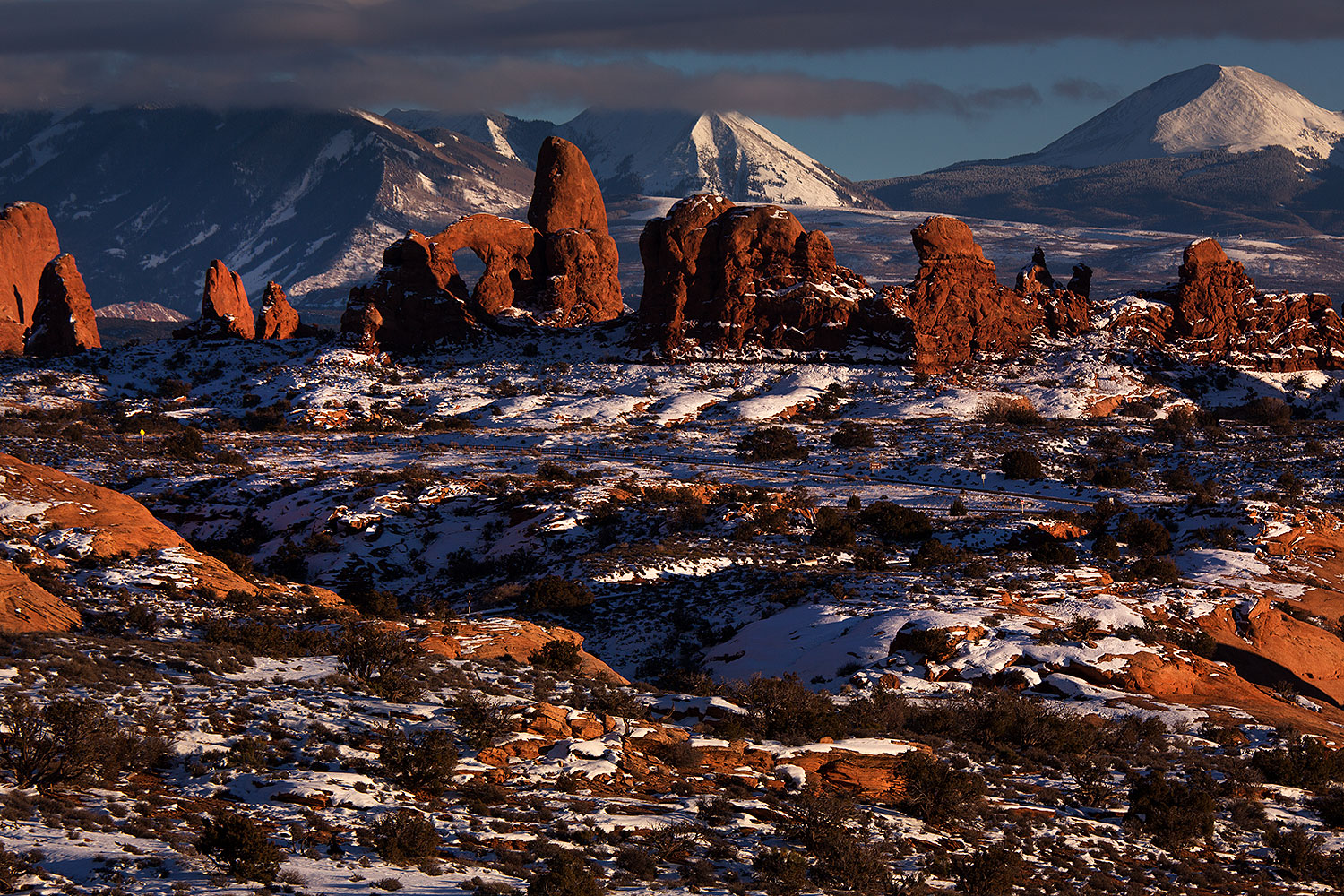 2013-12-23-arches-turret-5d3_6795