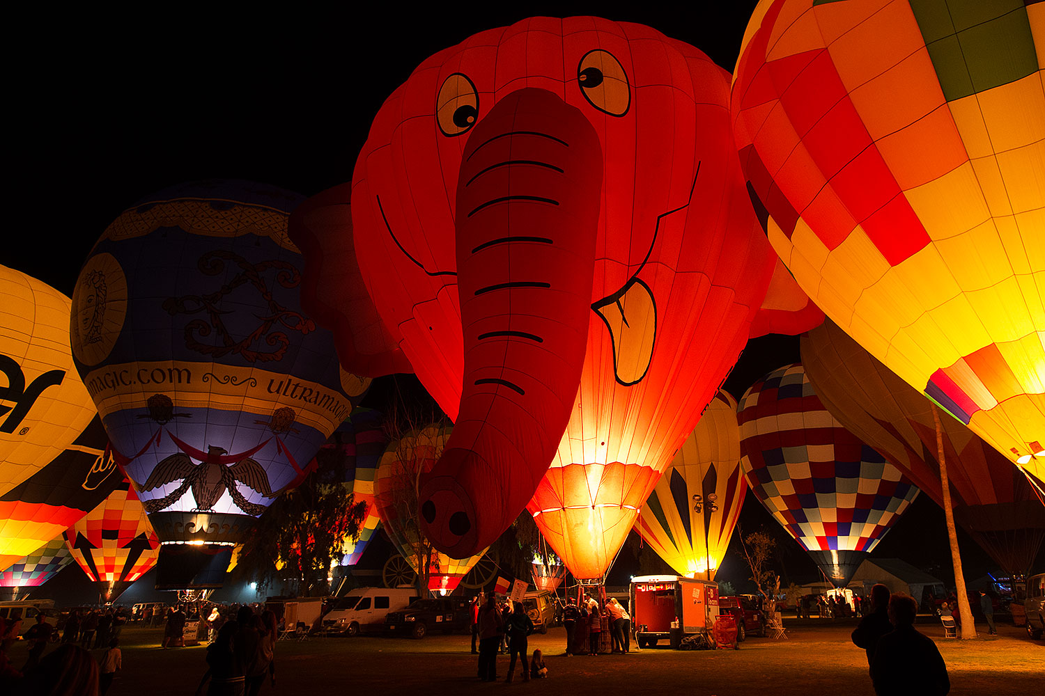 2014-01-19-havasu-glow-1dx_9394