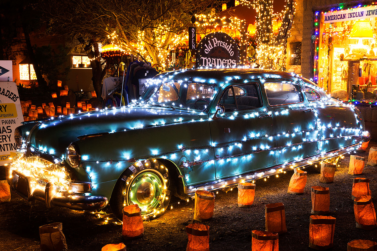 2014-12-05-tubac-lights-1dx_6971