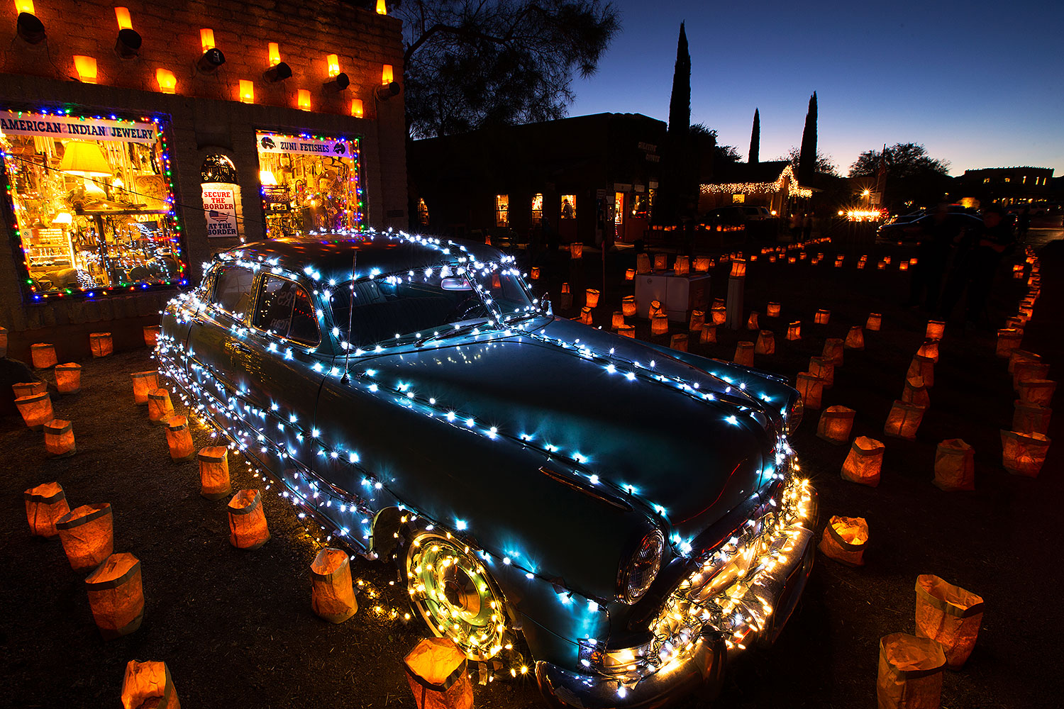 2014-12-06-tubac-lights-1dx_7182