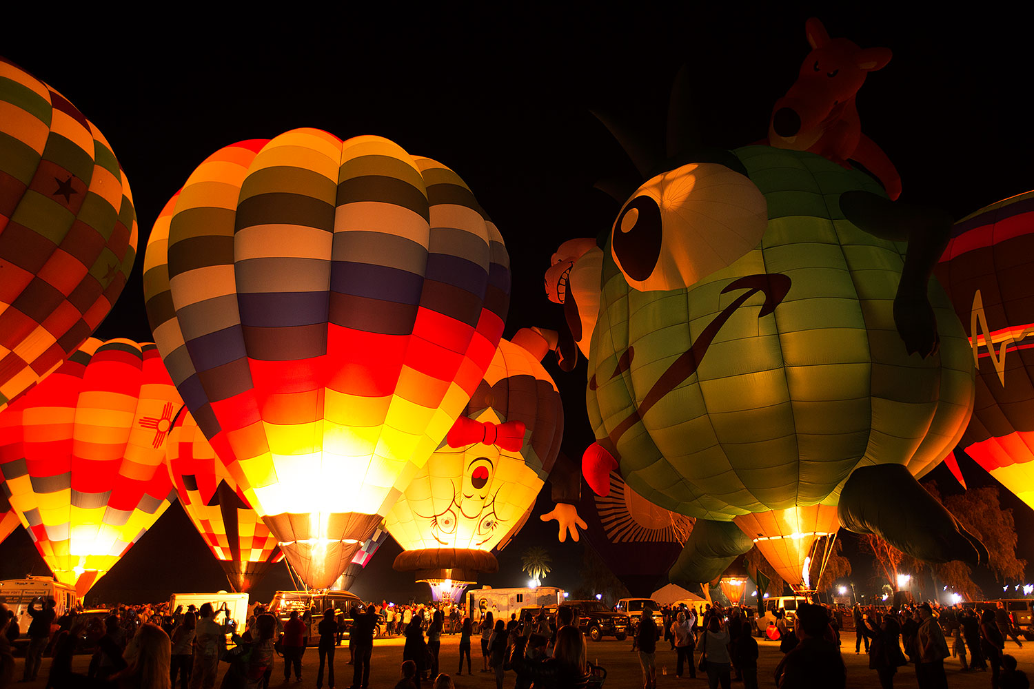 2015-01-18-havasu-glow-1dx_1260