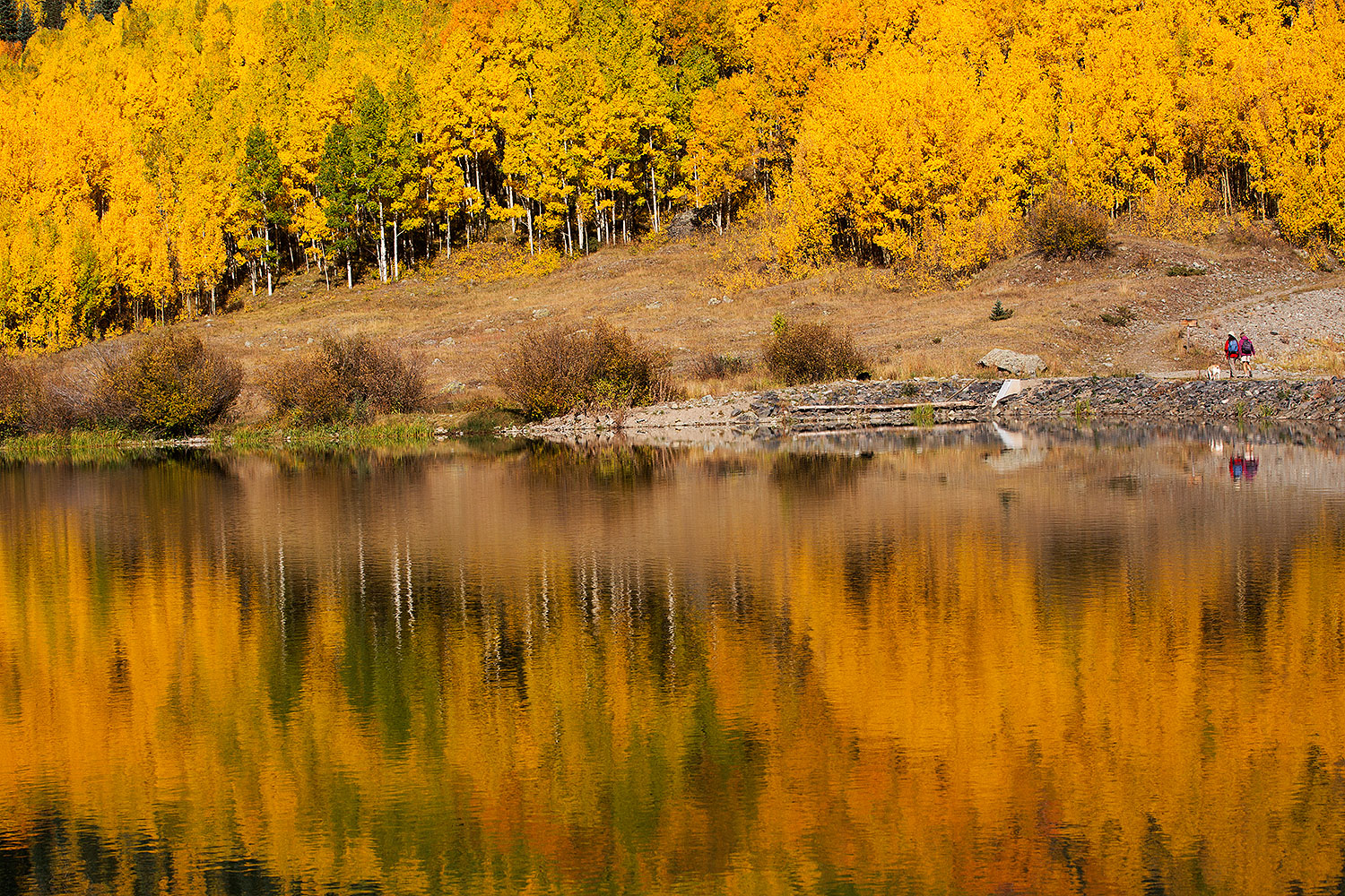 2015-09-25-red-pass-la-people-5d3_3682