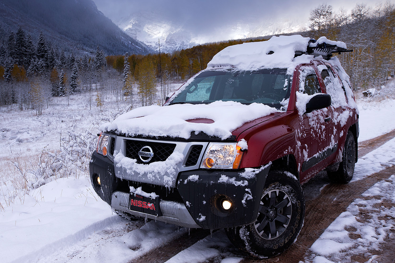 2016-10-06-maroon-xterra-1dx_27077