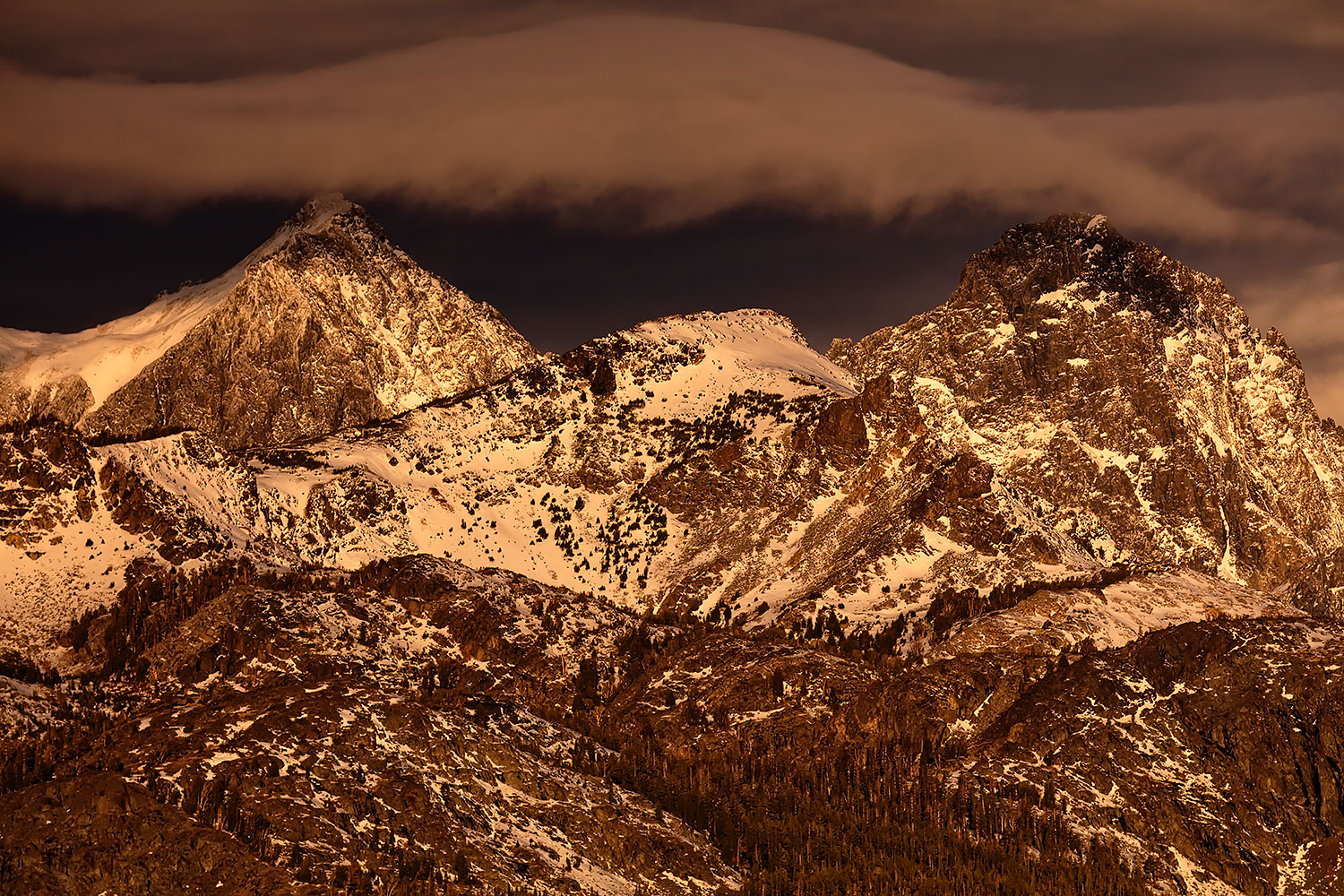 2016-10-25-minarets-5dsr_0110