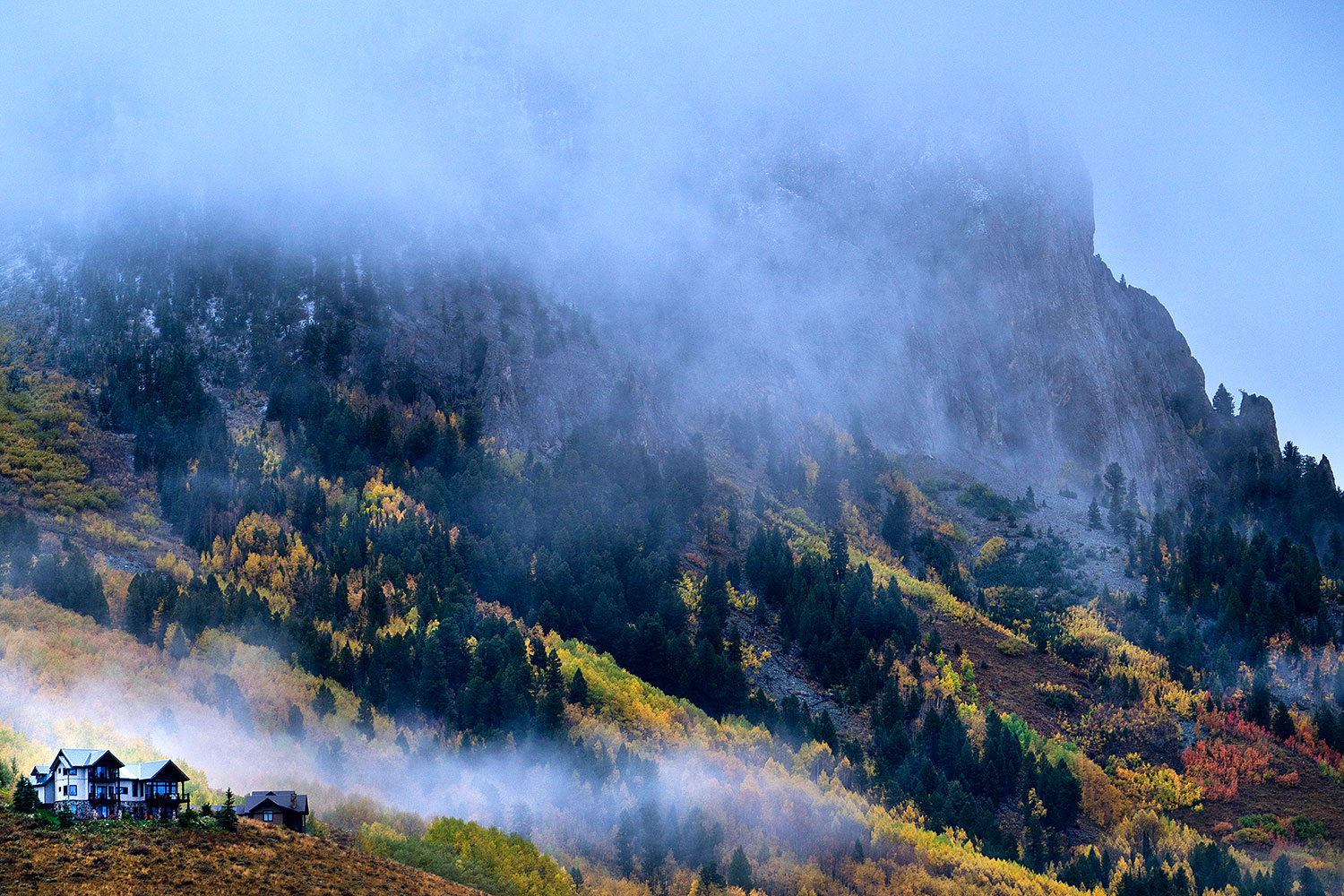 2017-09-28-crested-fog-im50-a7r2_3870
